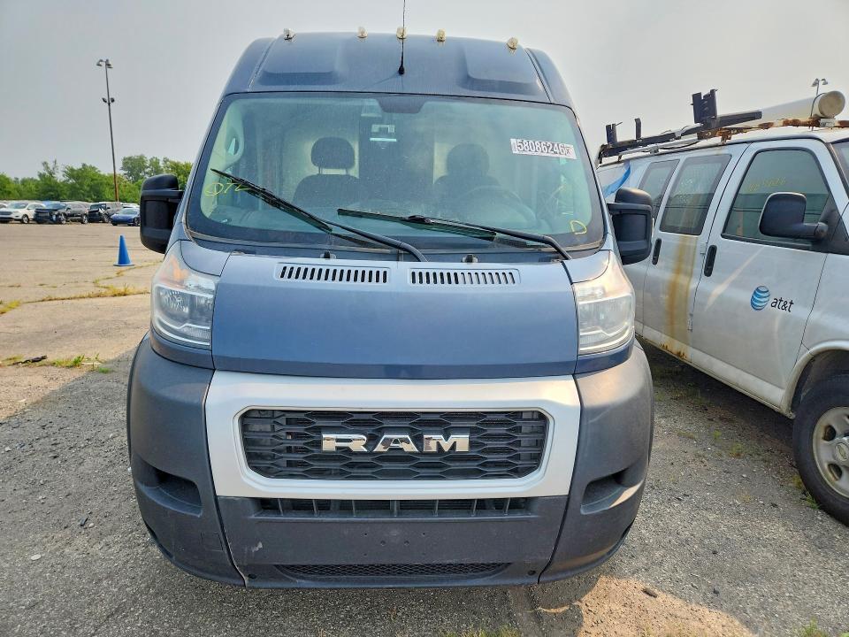 2020 RAM PROMASTER 3500 3500 HIGH — Фото 5 из 12