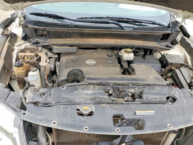 2016 NISSAN PATHFINDER SV — Фото 12 из 14
