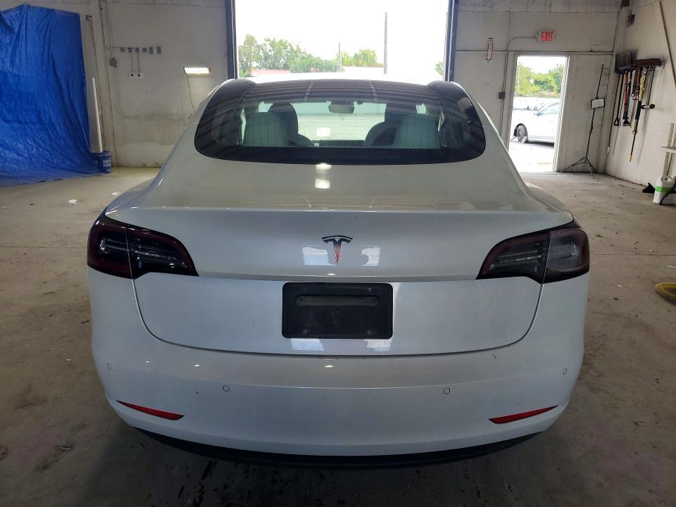 2020 TESLA MDL 3 — Фото 6 из 12