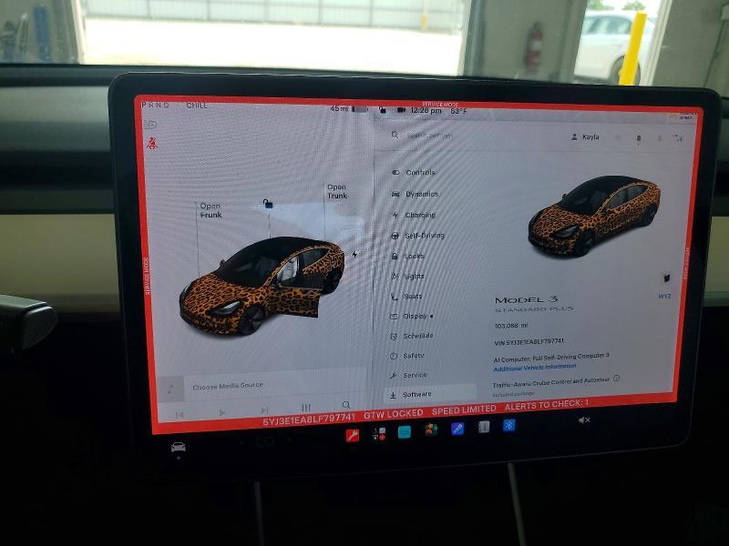 2020 TESLA MDL 3 — Фото 9 из 12