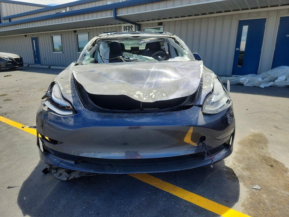 2020 TESLA MODEL 3 — Фото 5 из 12