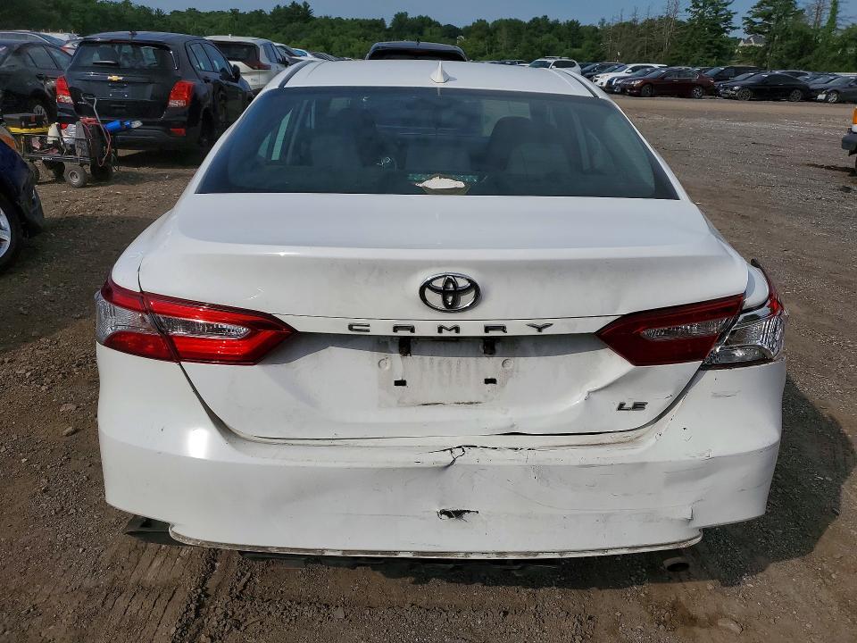 2020 TOYOTA CAMRY LE — Фото 6 из 12