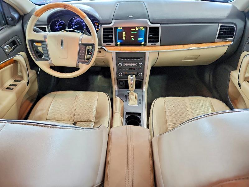 2010 LINCOLN MKZ — Фото 8 из 12