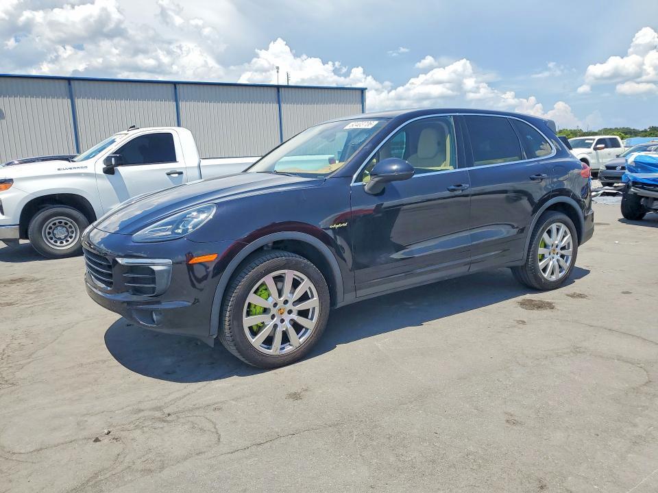 2016 PORSCHE CAYENNE SE HYBRID