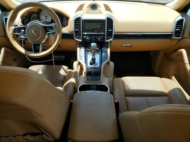 2016 PORSCHE CAYENNE SE HYBRID — Фото 8 из 13