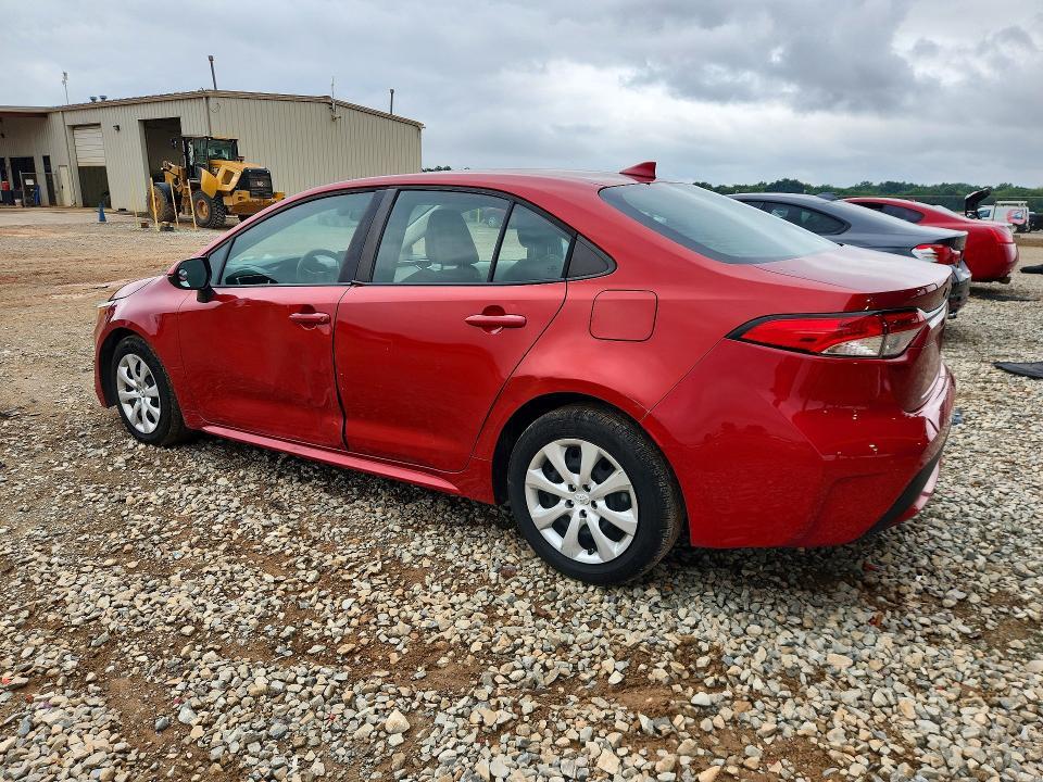 2020 TOYOTA COROLLA LE — Фото 2 из 12