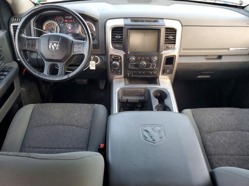 2016 RAM 1500 SLT — Фото 8 из 13