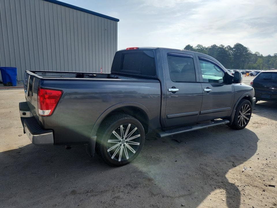 2010 NISSAN TITAN SE — Фото 3 из 12