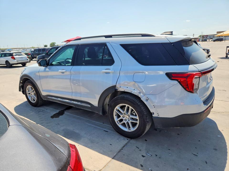 2025 FORD EXPLORER ACTIVE — Фото 2 из 13