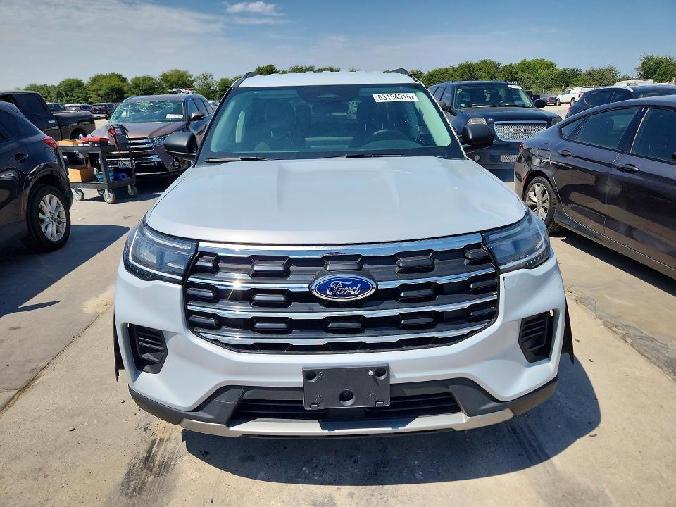2025 FORD EXPLORER ACTIVE — Фото 5 из 13