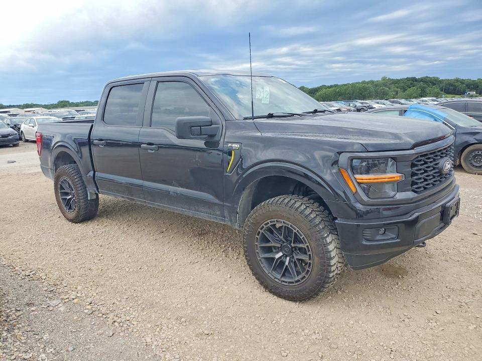 2025 FORD F150 STX — Фото 4 из 12