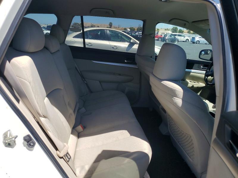2010 SUBARU OUTBACK 2.5I PREMIUM — Фото 11 из 13