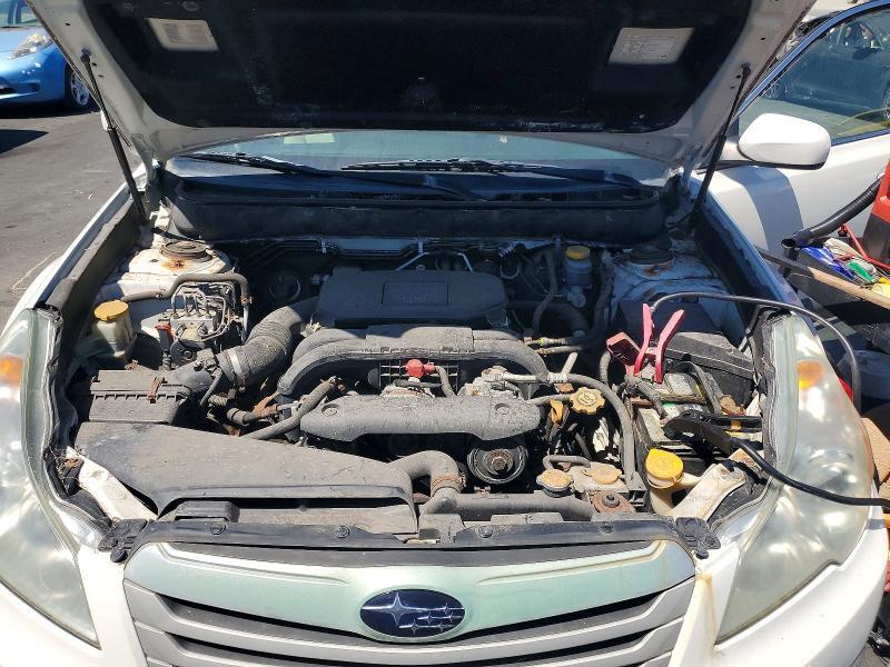 2010 SUBARU OUTBACK 2.5I PREMIUM — Фото 12 из 13