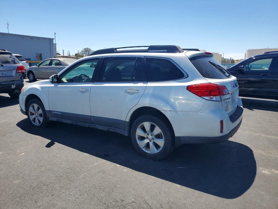 2010 SUBARU OUTBACK 2.5I PREMIUM — Фото 2 из 13