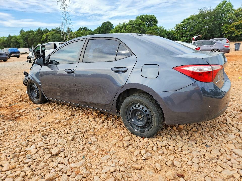 2016 TOYOTA COROLLA LE — Фото 2 из 13