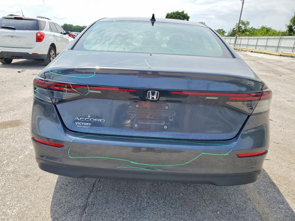 2025 HONDA ACCORD LX — Фото 6 из 12