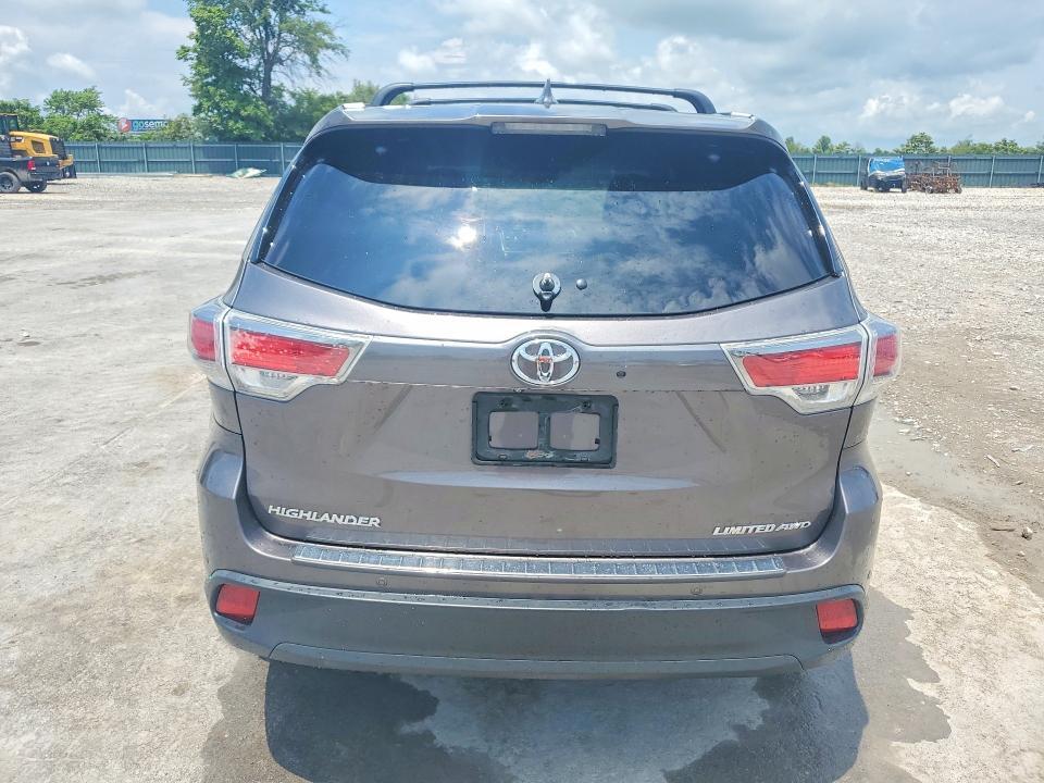 2016 TOYOTA HIGHLANDER LIMITED — Фото 6 из 14