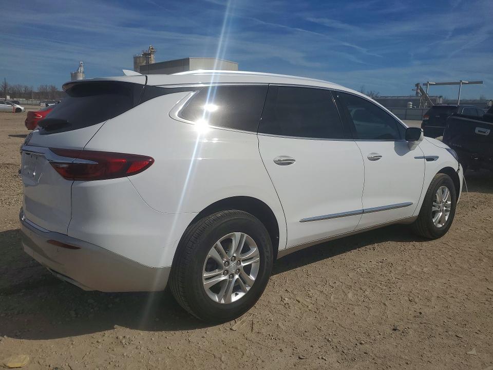2021 BUICK ENCLAVE ESSENCE — Фото 3 из 13