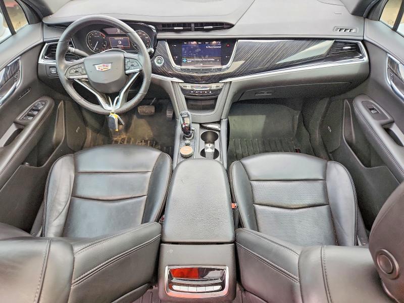 2021 CADILLAC XT6 PREMIUM LUXURY — Фото 8 из 12