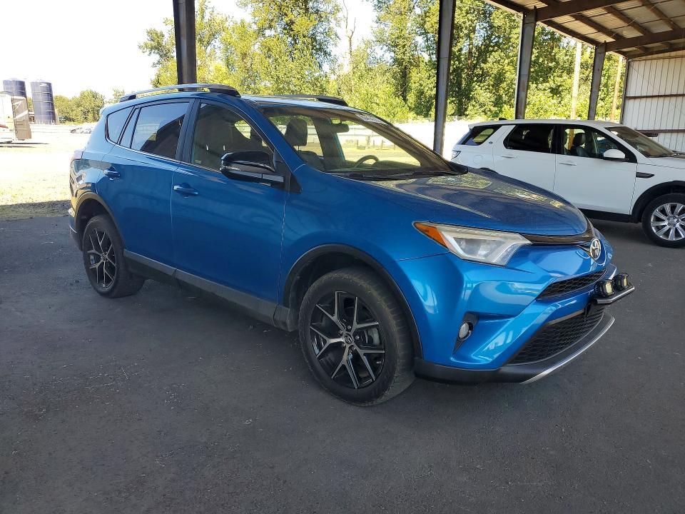 2016 TOYOTA RAV4 SE — Фото 4 из 12