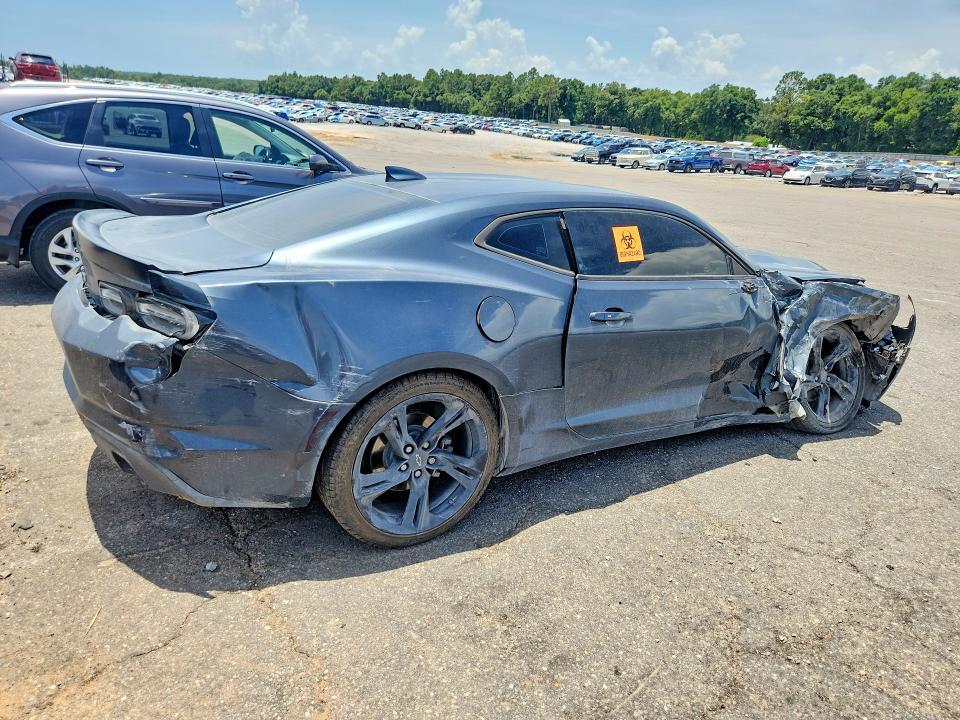 2021 CHEVROLET CAMARO LS — Фото 3 из 12