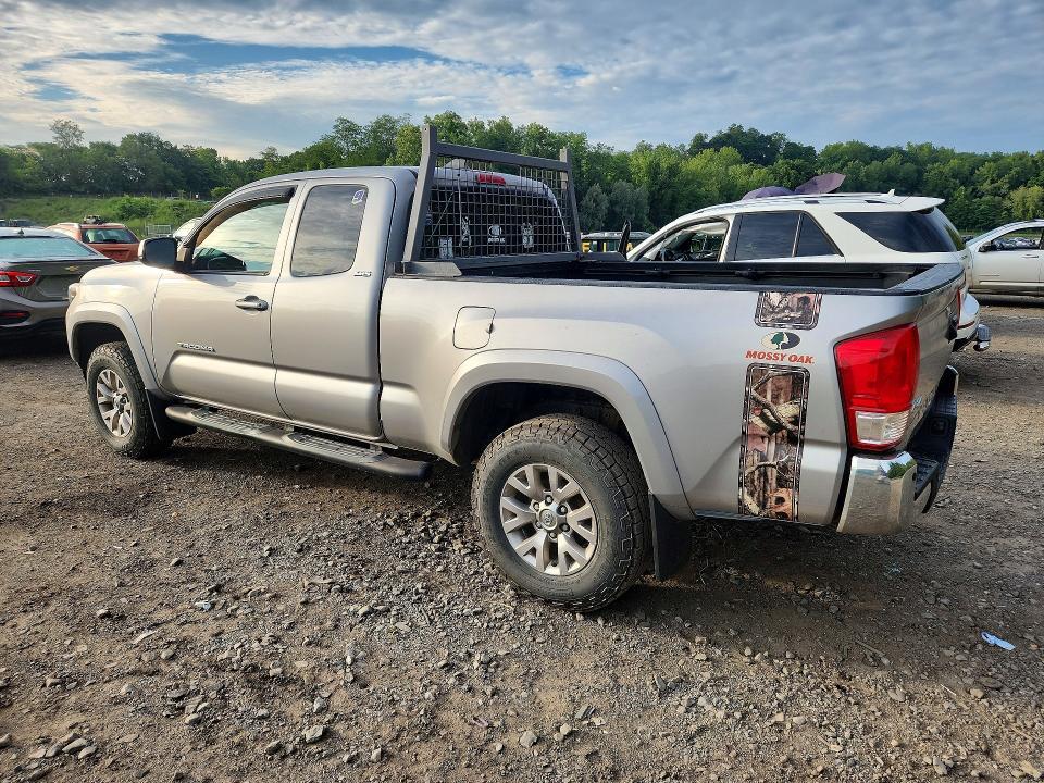 2016 TOYOTA TACOMA SR5 — Фото 2 из 12