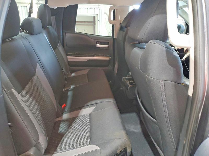 2016 TOYOTA TUNDRA SR5 — Фото 10 из 12