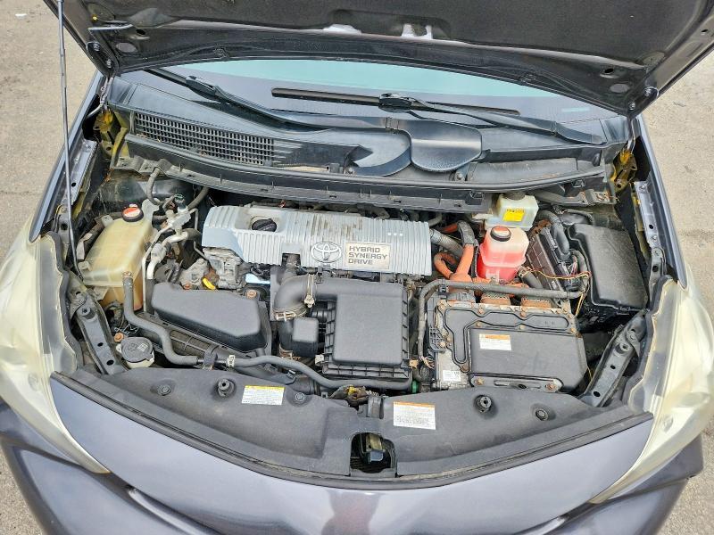 JTDZN3EU7GJ044572 2016 TOYT PRIUS V photo no. 11