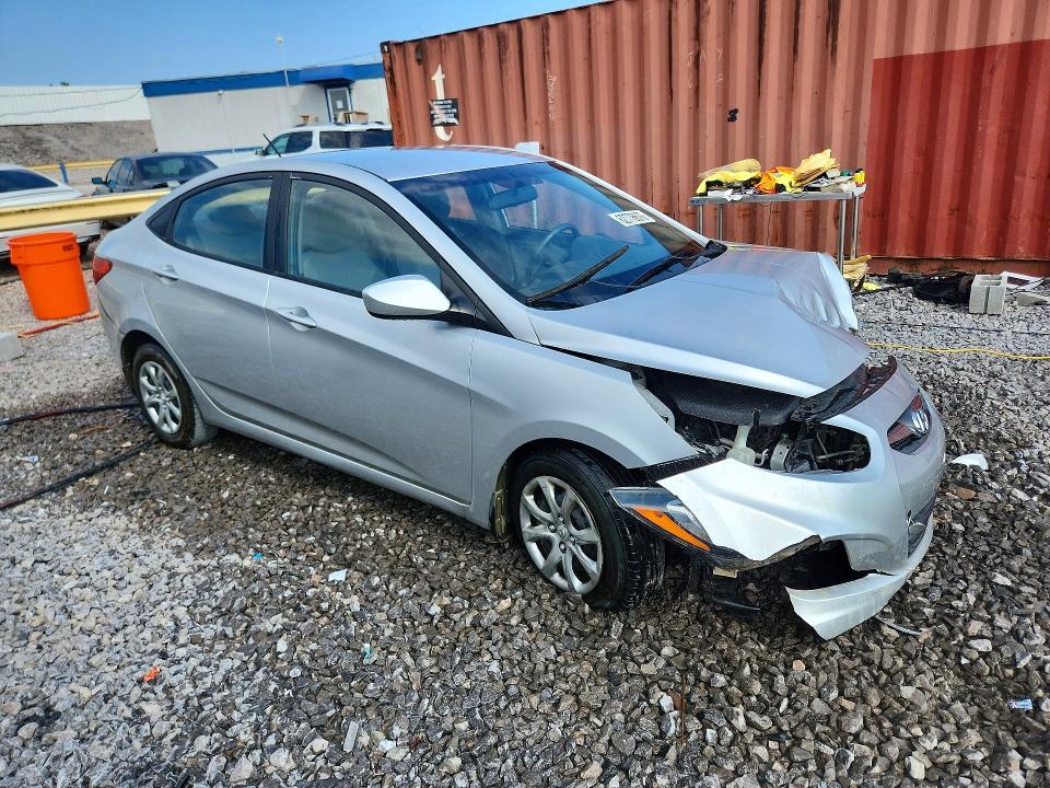 2013 HYUNDAI ACCENT GLS — Фото 4 из 12