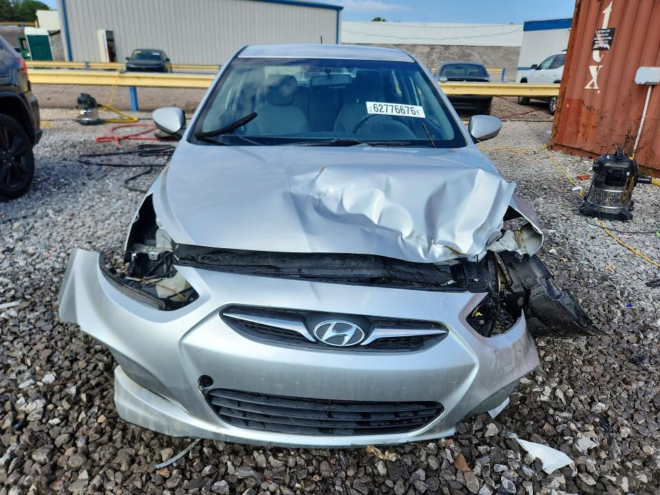 2013 HYUNDAI ACCENT GLS — Фото 5 из 12