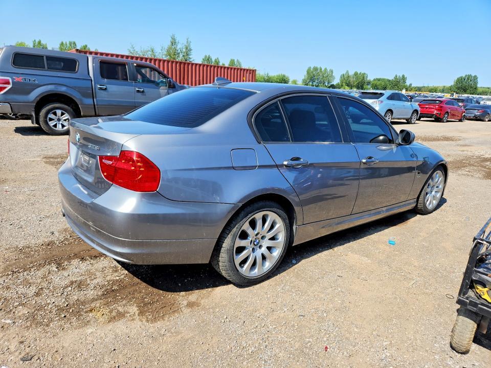 2011 BMW 328 XI — Фото 3 из 12