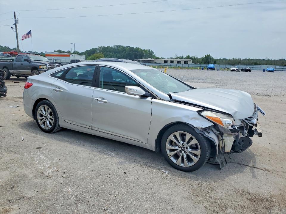 KMHFG4JG4DA240737 2013 HYUNDAI AZERA photo no. 4