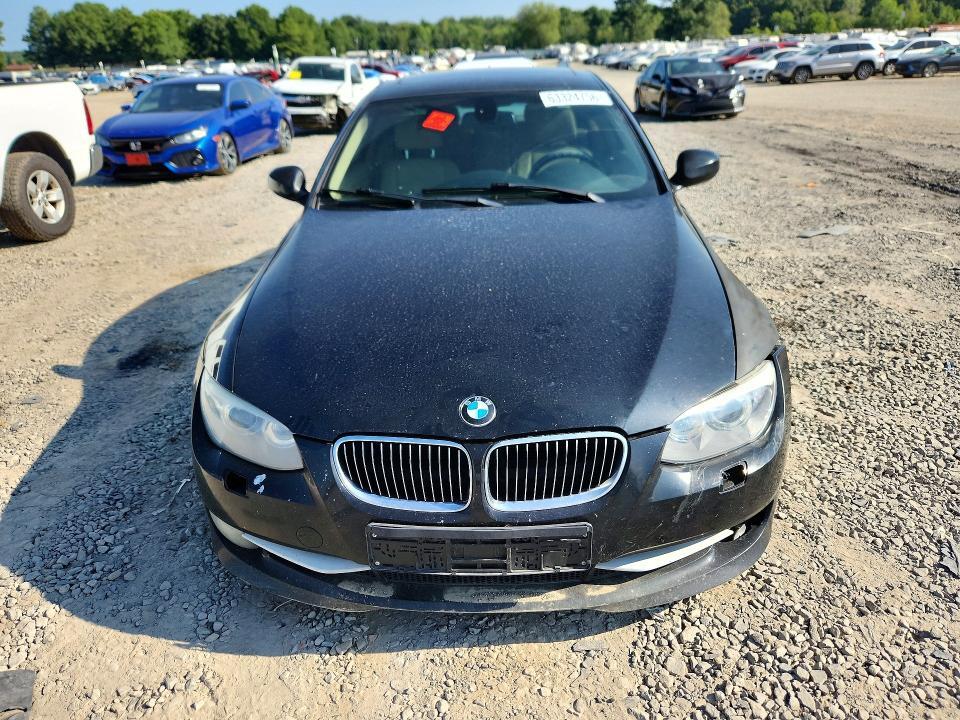 2011 BMW 328 I — Фото 5 из 12