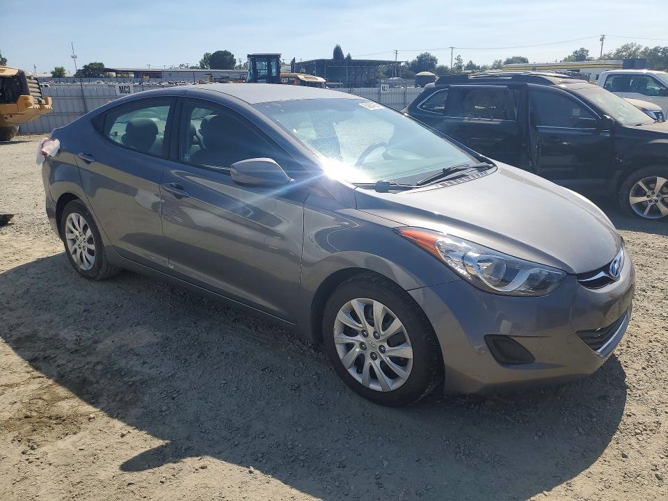 2013 HYUNDAI ELANTRA GLS — Фото 4 из 13