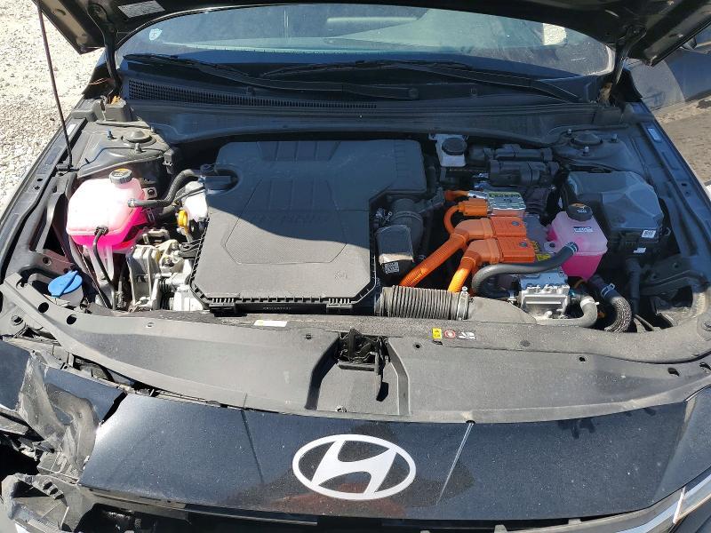 2025 HYUNDAI ELANTRA HYBRID SEL SPORT — Фото 11 из 12