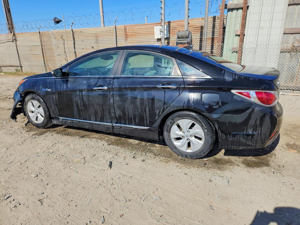 KMHEC4A4XDA051250 2013 HYUNDAI SONATA photo no. 2