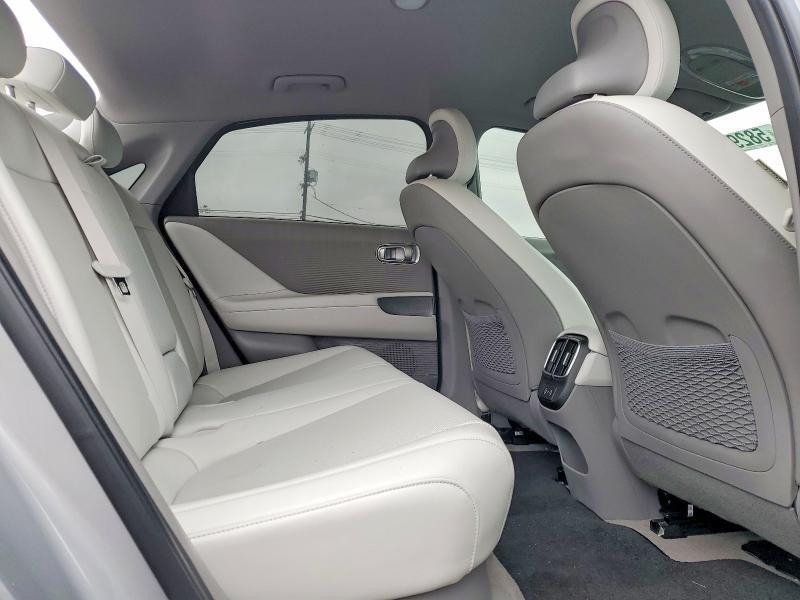 2025 HYUNDAI IONIQ 6 SEL — Фото 10 из 12
