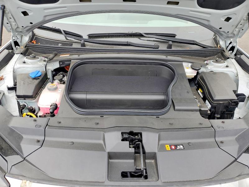 2025 HYUNDAI IONIQ 6 SEL — Фото 11 из 12