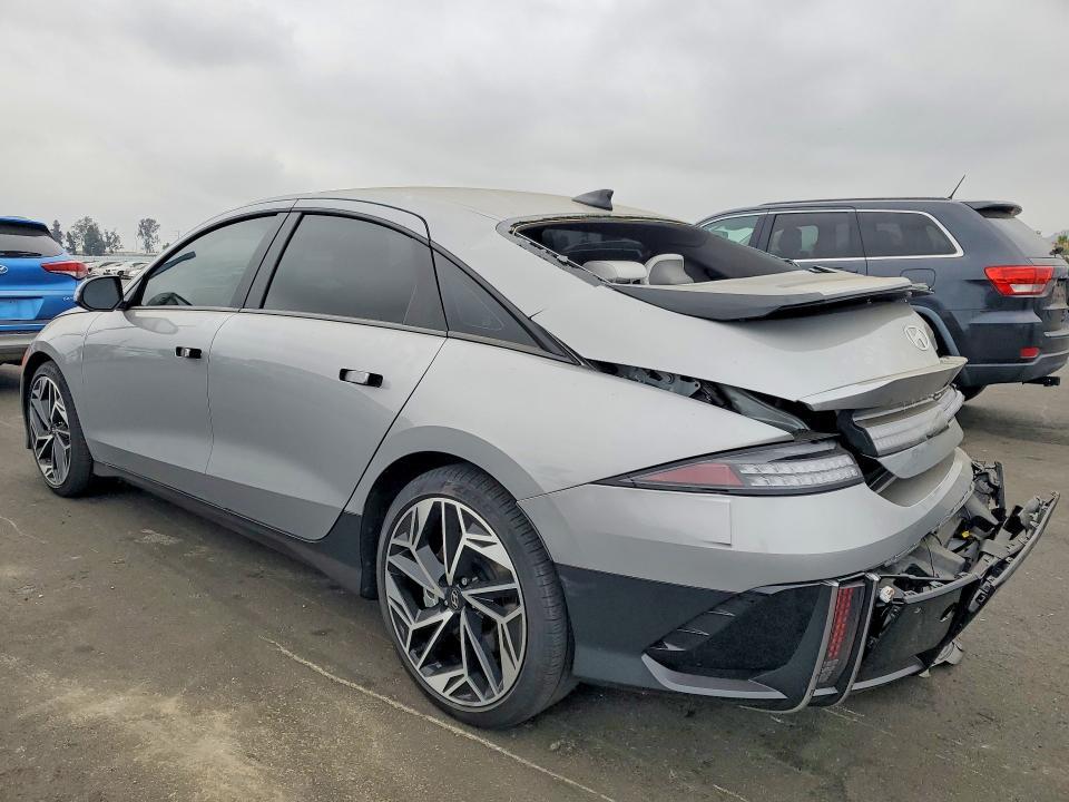 2025 HYUNDAI IONIQ 6 SEL — Фото 2 из 12