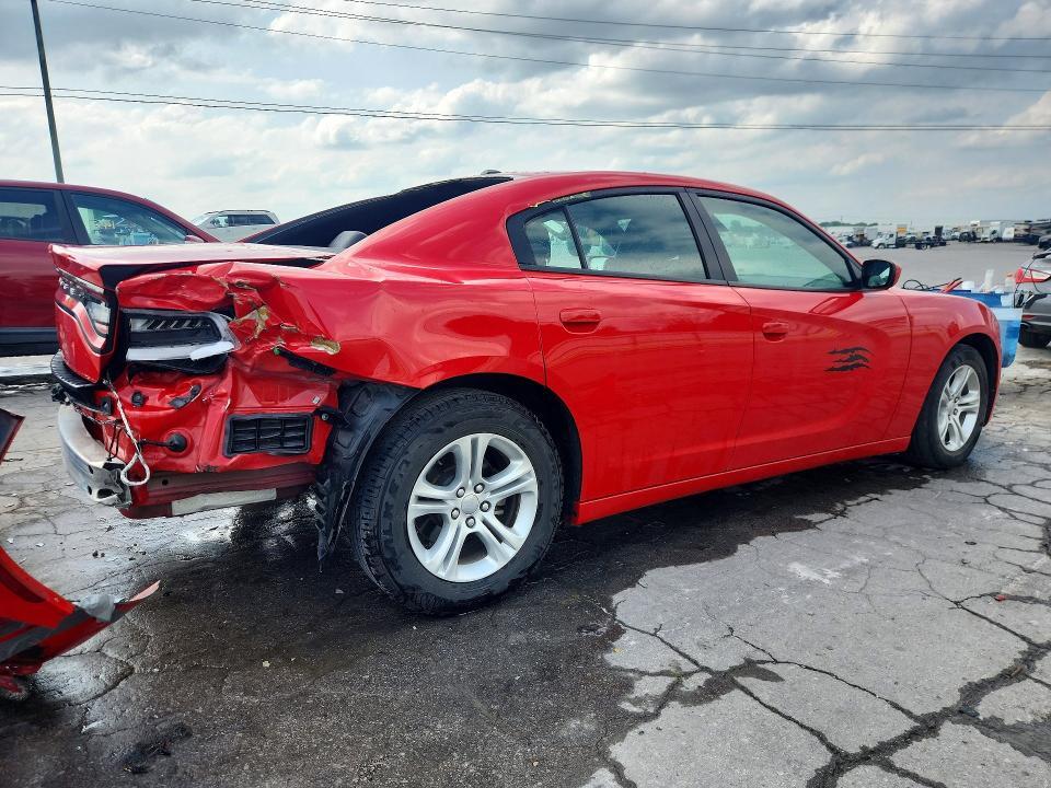 2021 DODGE CHARGER SXT — Фото 3 из 13