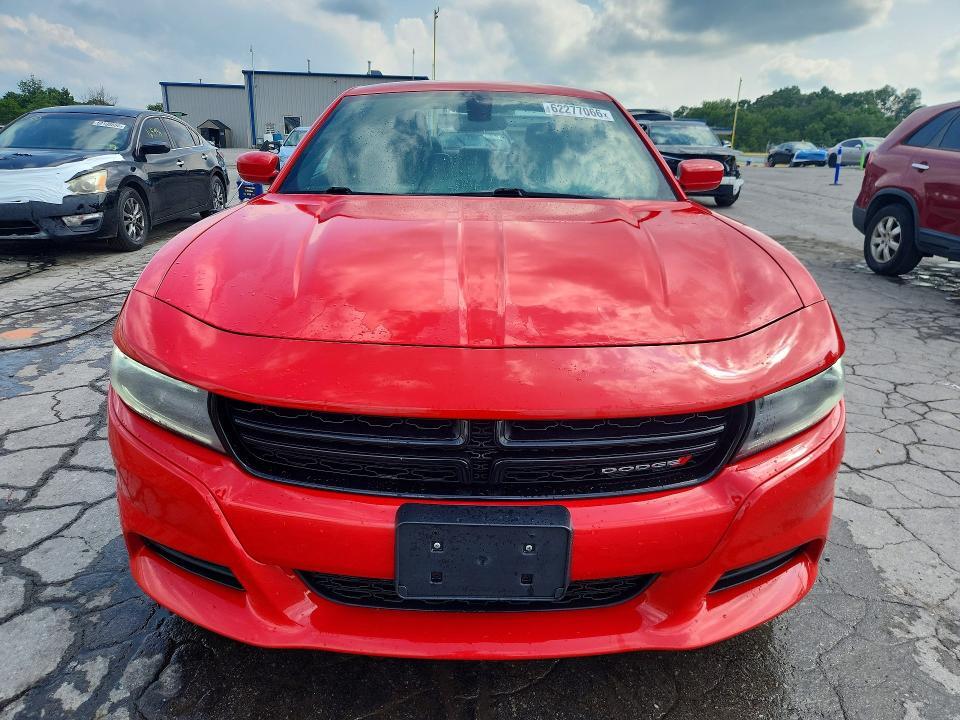 2021 DODGE CHARGER SXT — Фото 5 из 13