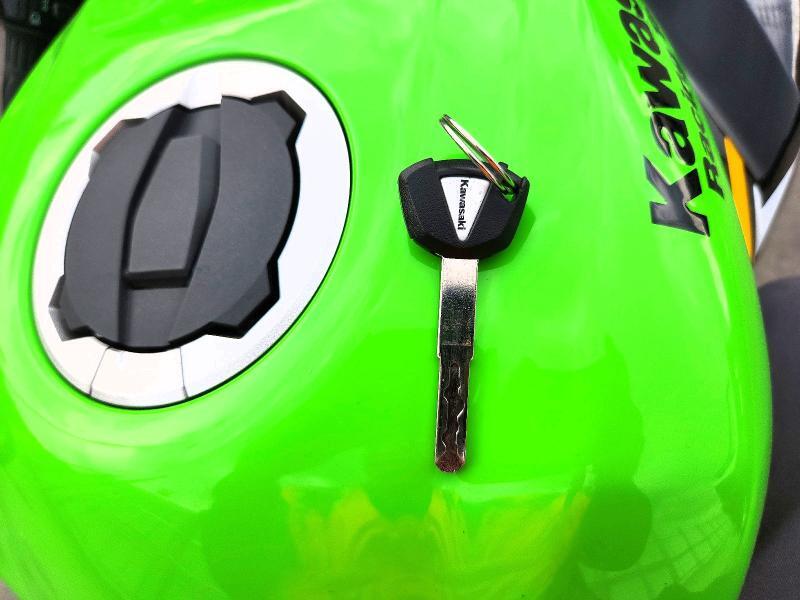 2025 KAWASAKI ZX400 S — Фото 8 из 9