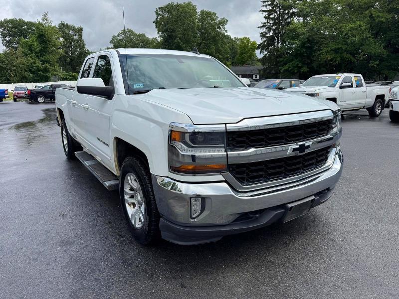 2017 CHEVROLET SILVERADO K1500 LT — Фото 4 из 12