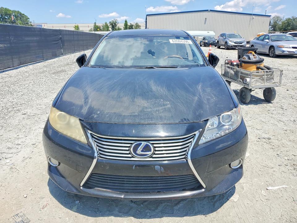 2013 LEXUS ES 300H — Фото 5 из 12
