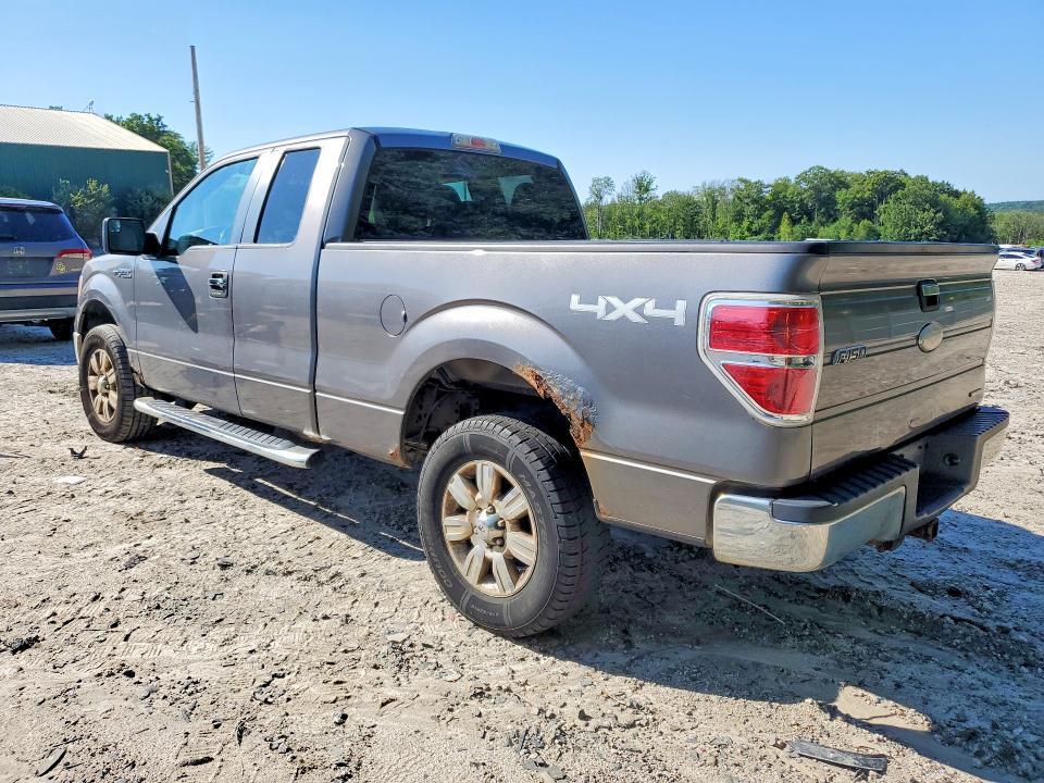 2011 FORD F150 SUPER CAB — Фото 2 из 12