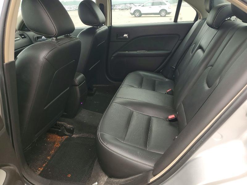 3FAHP0JA8BR123527 2011 FORD FUSION photo no. 10