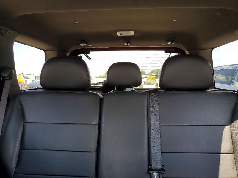 1FMCU9D76BKA26649 2011 FORD ESCAPE photo no. 10