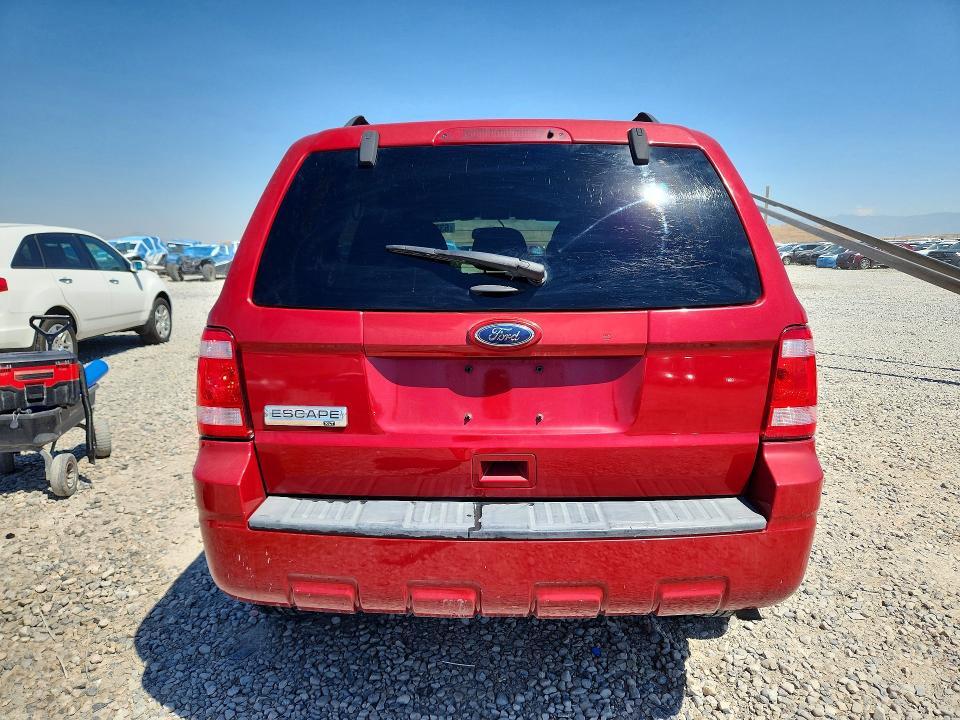 1FMCU9D75BKB66532 2011 FORD ESCAPE photo no. 6