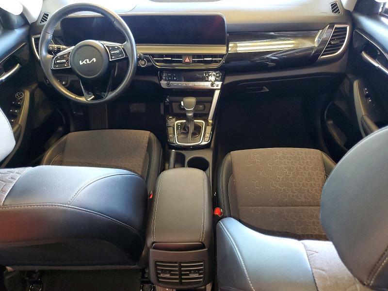2025 KIA SELTOS S — Фото 8 из 13