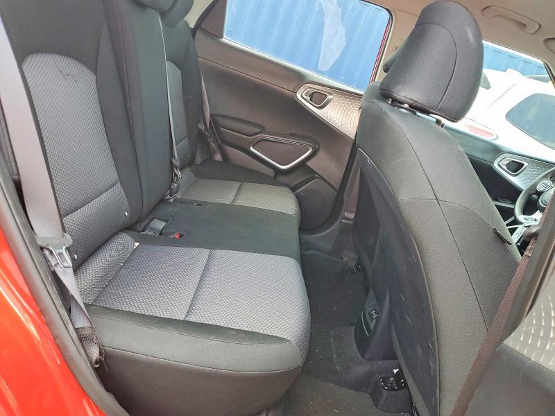 KNDJ23AU6S7265694 2025 KIA SOUL photo no. 11